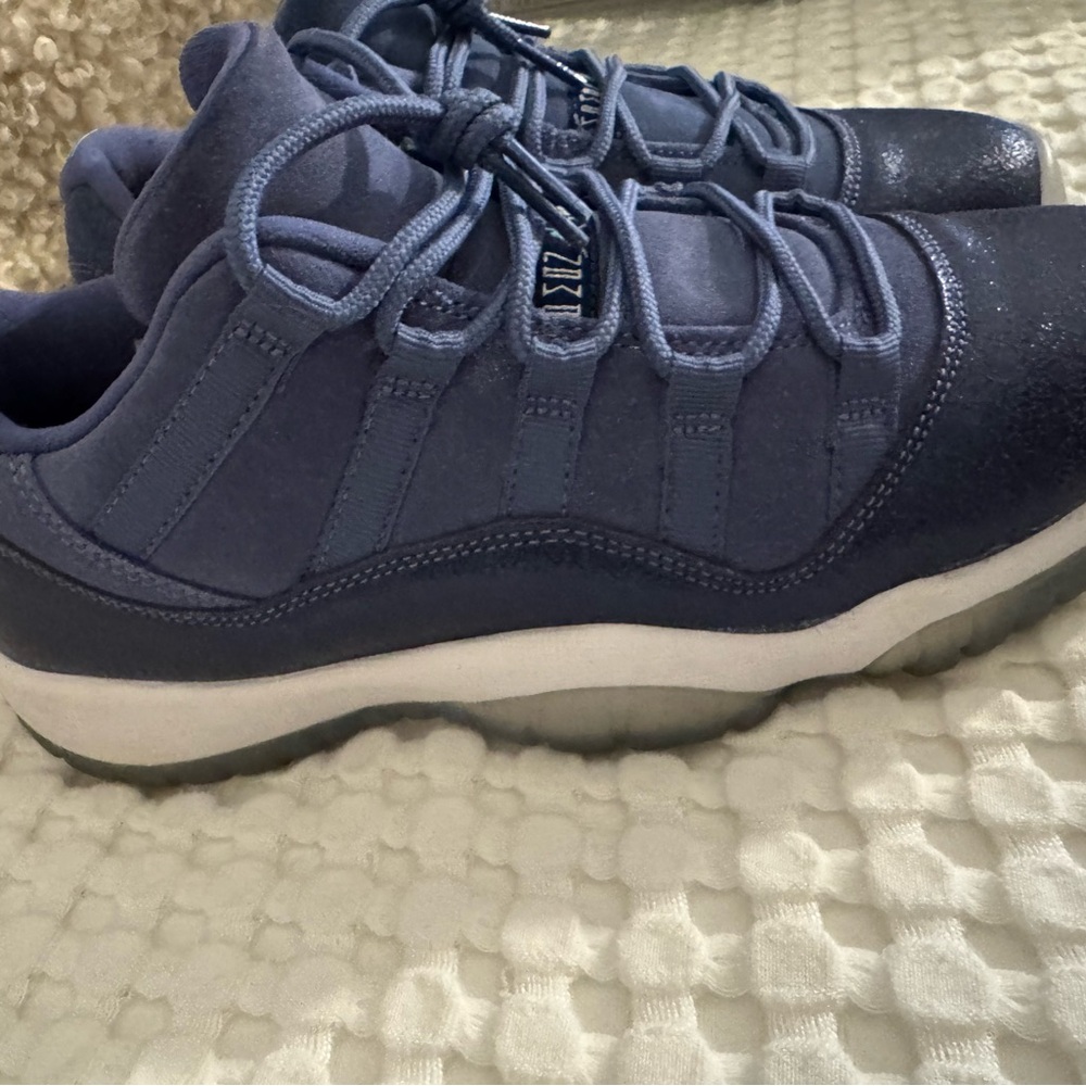 Air Jordan 11 Retro Low GG Sneakers